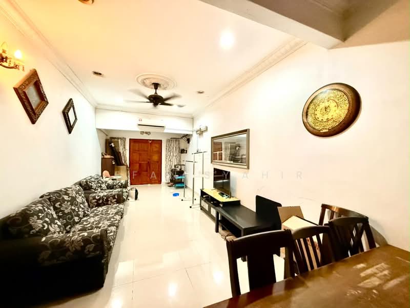 Rumah Teres 1.5 Tingkat untuk Dijual di Kuala Lumpur (Kuala Lumpur) - Affan Syahir - Living Room - PropertyGuru.com.my