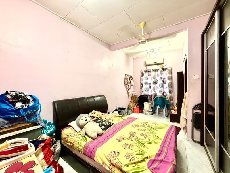Rumah Teres 1.5 Tingkat untuk Dijual di Kuala Lumpur (Kuala Lumpur) - Affan Syahir - Bedroom - PropertyGuru.com.my