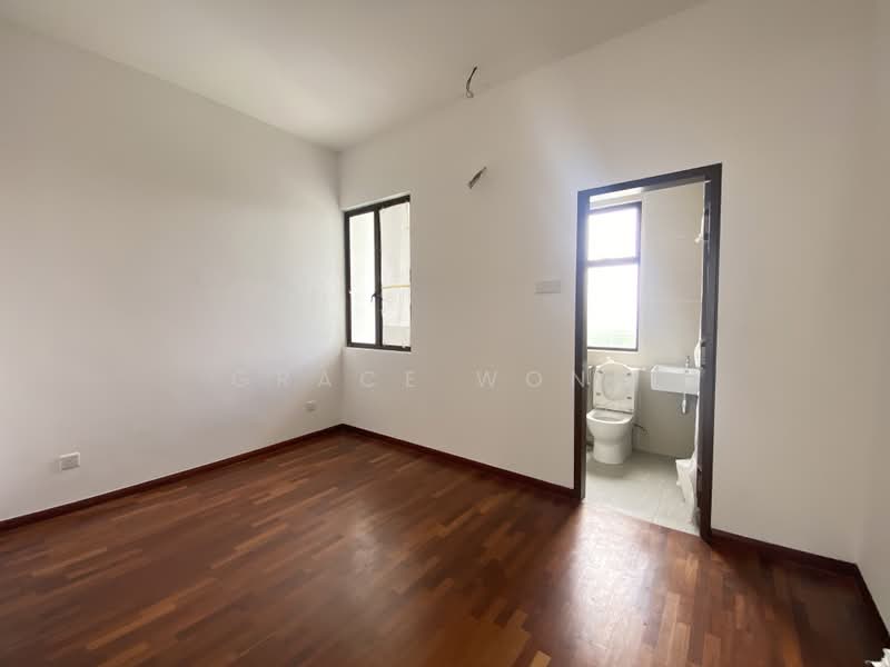 Rumah Teres 2 Tingkat untuk Dijual di Bandar Kinrara (Selangor) - Grace Wong - Bathroom - PropertyGuru.com.my