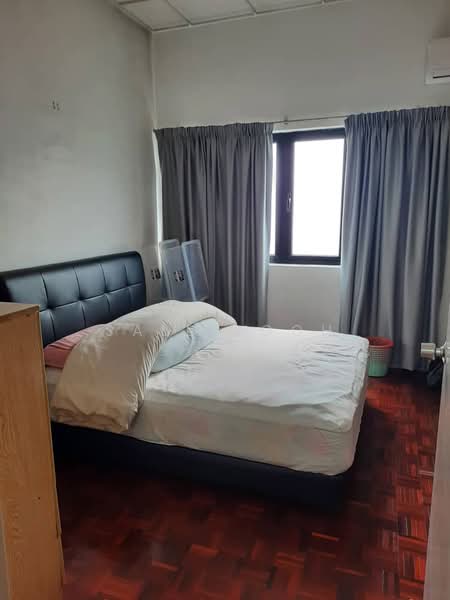 2-storey Terraced House for Sale in Taman Sea (Petaling Jaya) - Sally Goh - Bedroom - PropertyGuru.com.my