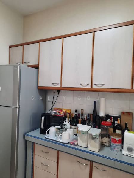 2-storey Terraced House for Sale in Taman Sea (Petaling Jaya) - Sally Goh - Kitchen - PropertyGuru.com.my