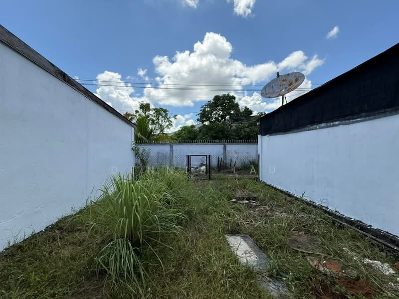 1-storey Terraced House for Sale in Taman Desa Ilmu (Samarahan) - Dennis Lau - Exterior - PropertyGuru.com.my