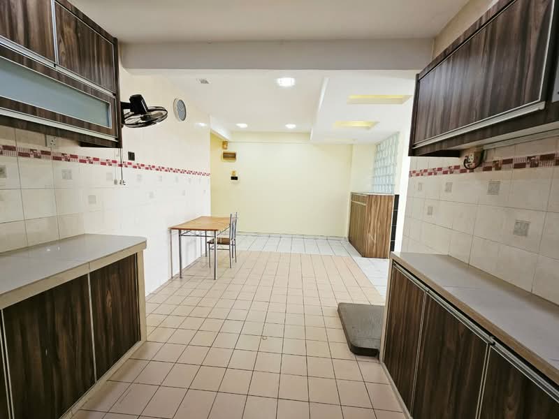 Pangsapuri untuk Dijual di Vista Bayu - Jimmy Tan - Kitchen - PropertyGuru.com.my