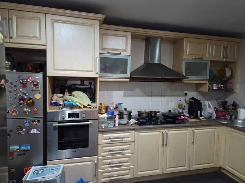Kondominium untuk Dijual di Ken Damansara - Francis Lim - Kitchen - PropertyGuru.com.my