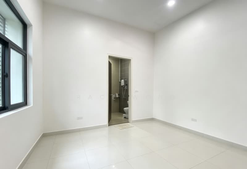 Semi-Detached House for Sale in Bandar Kinrara (Selangor) - Grace Wong - Bathroom - PropertyGuru.com.my