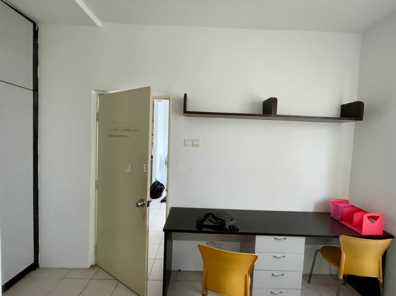 Servis Apartment untuk Disewa di Casa Subang - Jenny Ng - Study - PropertyGuru.com.my
