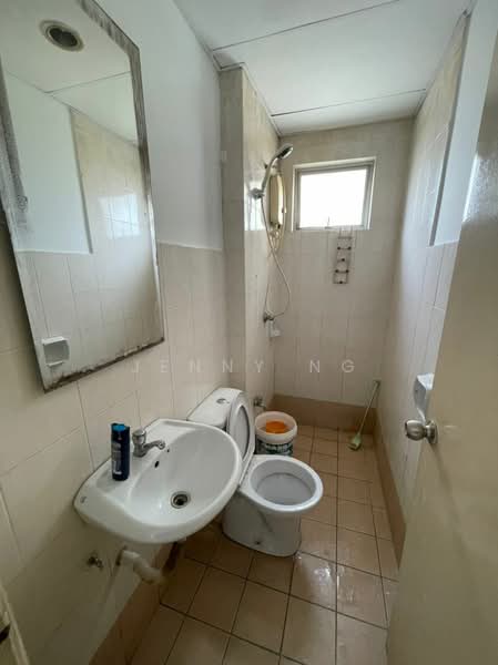 Servis Apartment untuk Disewa di Casa Subang - Jenny Ng - Bathroom - PropertyGuru.com.my