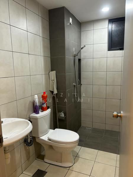 Servis Apartment untuk Disewa di MIRA at Shorea Park - Yazila Sulaimi - Bathroom - PropertyGuru.com.my