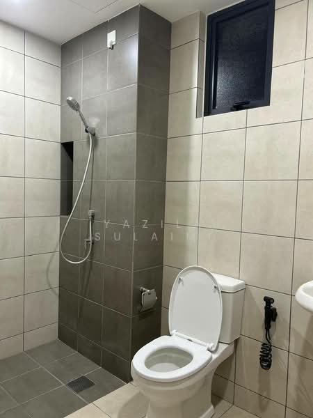 Servis Apartment untuk Disewa di MIRA at Shorea Park - Yazila Sulaimi - Bathroom - PropertyGuru.com.my