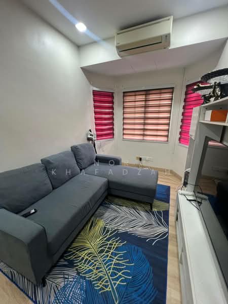 2-storey Terraced House for Rent in Seksyen 13 (Shah Alam) - Nor Khafadzah - Living Room - PropertyGuru.com.my