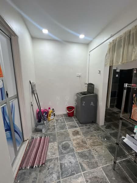 2-storey Terraced House for Rent in Seksyen 13 (Shah Alam) - Nor Khafadzah - Interior - PropertyGuru.com.my