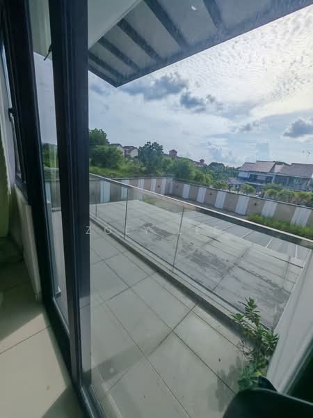Cluster House for Sale in Kulai (Johor) - Zoey Lee - Balcony - PropertyGuru.com.my