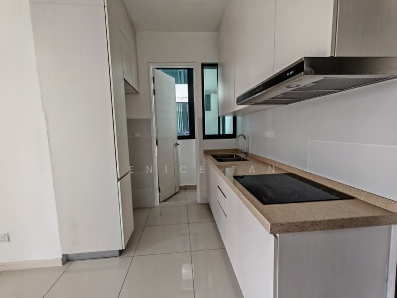 Service Residence for Sale at The M @ Medini Macrolink - Denice Tan - Kitchen - PropertyGuru.com.my