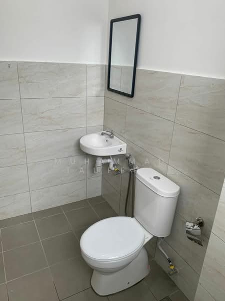 Rumah Bandar untuk Disewa di Seremban (Negeri Sembilan) - Muhammad Taufeeq - Bathroom - PropertyGuru.com.my