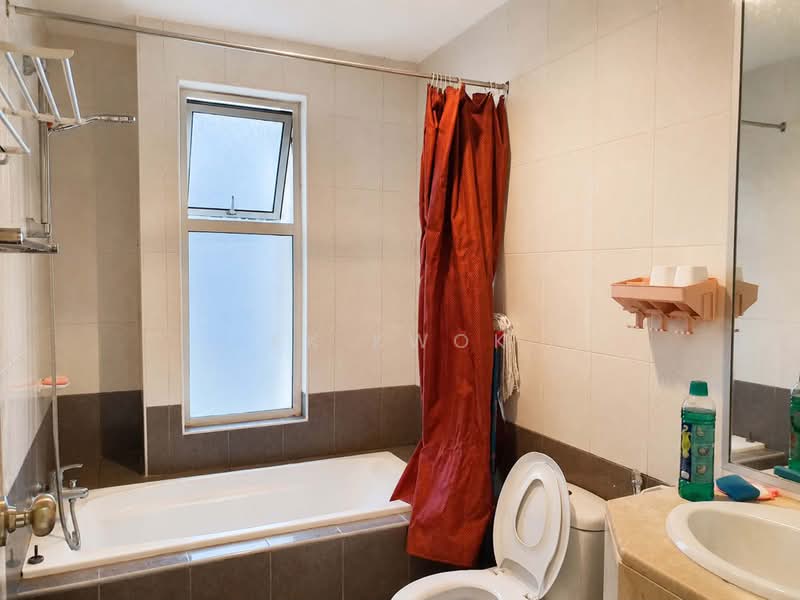 Servis Apartment untuk Dijual di Birch Regency @ Penang Times Square - KK Kwok - Bathroom - PropertyGuru.com.my