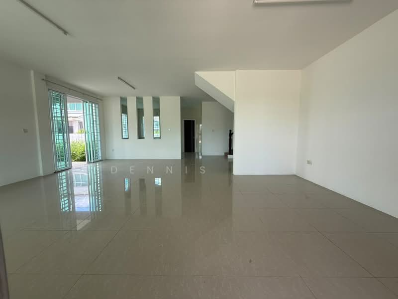 Semi-Detached House for Sale in Central City Uni-Central (Samarahan) - Dennis Lau - Living Room - PropertyGuru.com.my