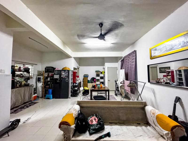 Townhouse for Sale in Saujana Utama (Selangor) - Zul Hasif - PropertyGuru.com.my