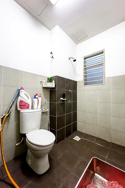 Townhouse for Sale in Saujana Utama (Selangor) - Zul Hasif - PropertyGuru.com.my