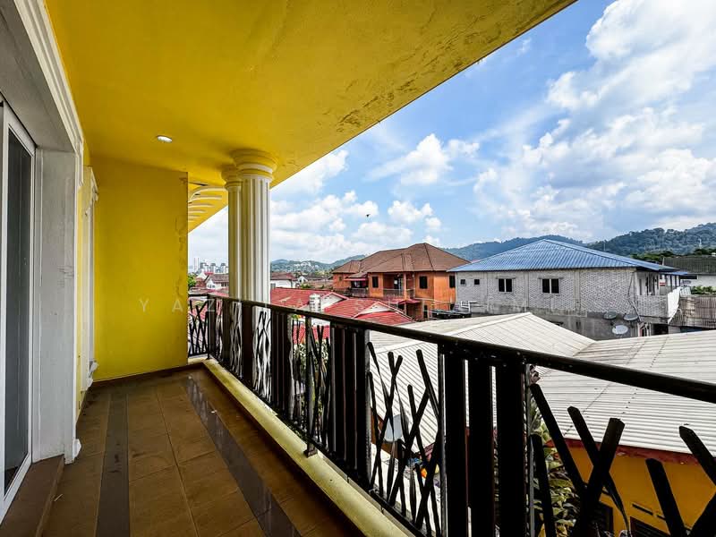 Bungalow for Sale in Kampung Melayu Ampang (Ampang) - Yazila Sulaimi - Balcony - PropertyGuru.com.my
