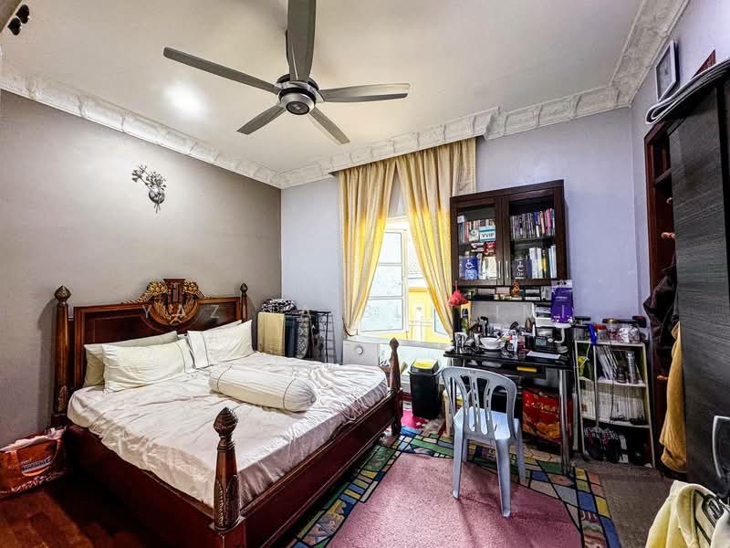 Bungalow for Sale in Kampung Melayu Ampang (Ampang) - Yazila Sulaimi - Bedroom - PropertyGuru.com.my