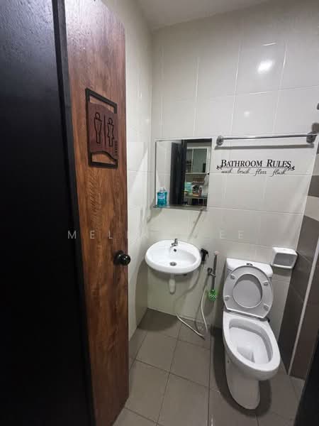 Rumah Teres 2 Tingkat untuk Dijual di Taman Bukit Tiram (Ulu Tiram) - Melinda Ee - Bathroom - PropertyGuru.com.my