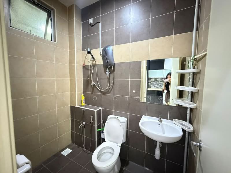 Rumah Teres untuk Dijual di Bandar Seri Alam (Masai) - Nico Chong - Bathroom - PropertyGuru.com.my