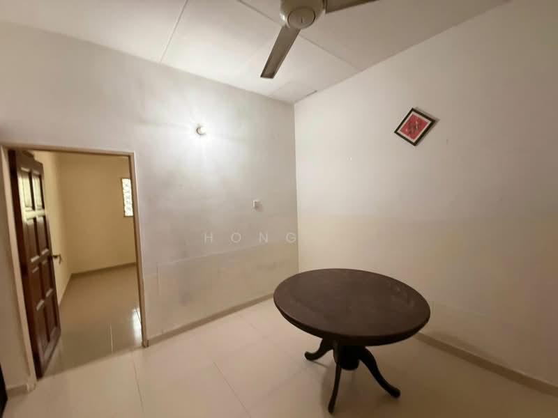 Rumah Teres 1 Tingkat untuk Dijual di Sungai Nibong (Bayan Lepas) - Hong . - Interior - PropertyGuru.com.my