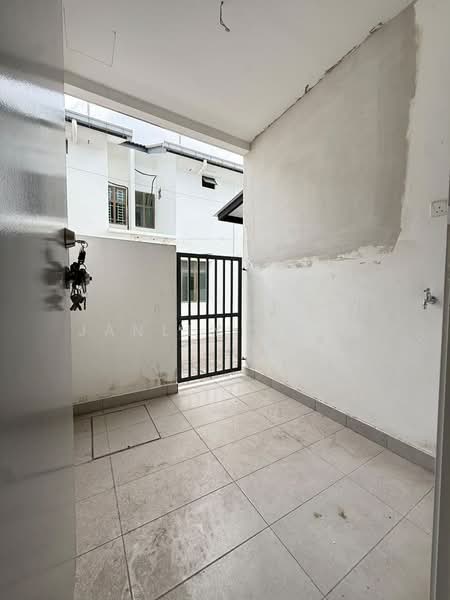 2-storey Terraced House for Sale in Mutiara Rini (Skudai) - Janlly Jong - Exterior - PropertyGuru.com.my