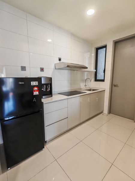 Service Residence for Rent at The Era @ Duta North - Alex Seet - Kitchen - PropertyGuru.com.my