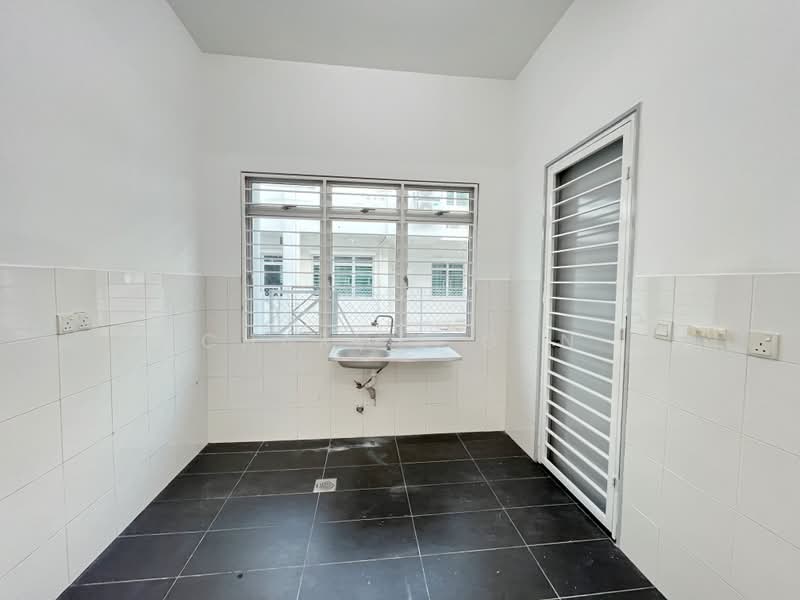 Rumah Teres 2 Tingkat untuk Dijual di Kota Kemuning (Shah Alam) - Charlie Gan - PropertyGuru.com.my
