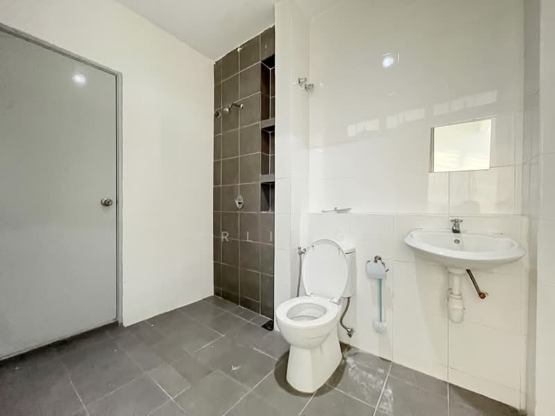 Rumah Teres 2 Tingkat untuk Dijual di Kota Kemuning (Shah Alam) - Charlie Gan - PropertyGuru.com.my