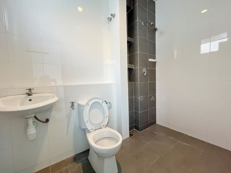 Rumah Teres 2 Tingkat untuk Dijual di Kota Kemuning (Shah Alam) - Charlie Gan - PropertyGuru.com.my