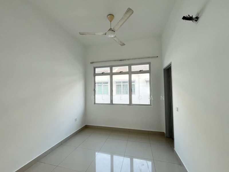Rumah Teres 2 Tingkat untuk Dijual di Kota Kemuning (Shah Alam) - Charlie Gan - PropertyGuru.com.my