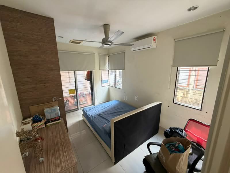 Semi-Detached House for Sale in Rawang (Selangor) - SK Luk - Bedroom - PropertyGuru.com.my