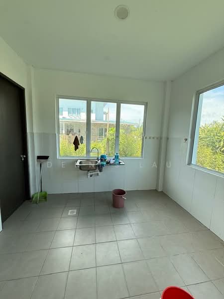 2-storey Terraced House for Sale in Bukit Berangan (Samarahan) - Dennis Lau - Kitchen - PropertyGuru.com.my