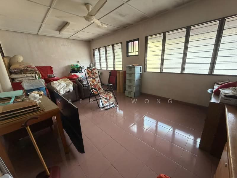 2-storey Terraced House for Sale in Taman Midah (Cheras) - Kaeryn Wong - Living Room - PropertyGuru.com.my