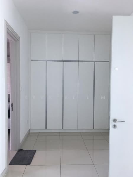 Rumah Teres 2-Tingkat untuk Disewa di Setia Eco Glades (Cyberjaya) - Krystal Lim - Entrance - PropertyGuru.com.my
