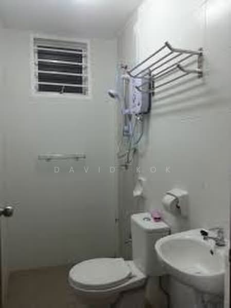 Pangsapuri untuk Disewa di Orchis Apartment - David Kok - Bathroom - PropertyGuru.com.my