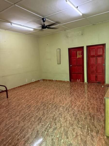 Shop / Office for Rent in Johor Bahru (Johor) - Edwin Lim - Interior - PropertyGuru.com.my