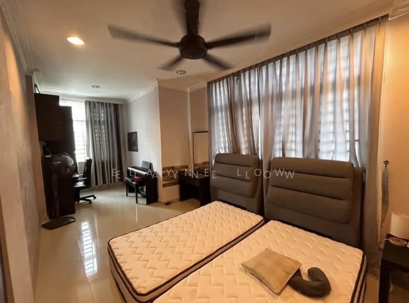 Kondominium untuk Disewa di Palm Garden Condominium - Elayne Low - PropertyGuru.com.my