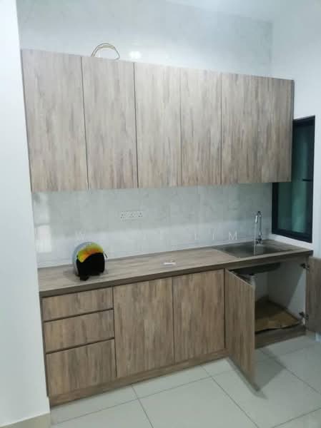 Kondominium untuk Disewa di The Sky Residence - Wayne Lim - Kitchen - PropertyGuru.com.my