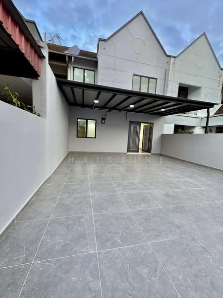 Rumah Teres 2 Tingkat untuk Dijual di Bandar Baru Permas Jaya (Permas Jaya) - Christine Poh - Exterior - PropertyGuru.com.my