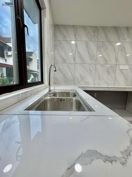 Rumah Teres 2 Tingkat untuk Dijual di Bandar Baru Permas Jaya (Permas Jaya) - Christine Poh - PropertyGuru.com.my
