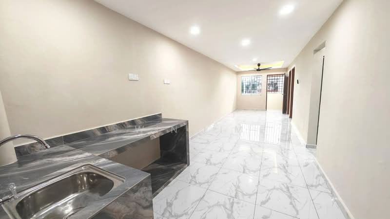 Flat for Sale at Flat Tasek 64 - Win Lim - Kitchen - PropertyGuru.com.my