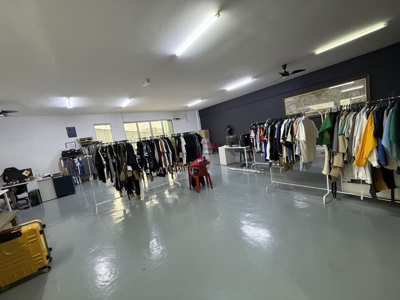 Semi-D Factory for Sale in Taman Mount Austin (Tebrau) - Jaz Lee - PropertyGuru.com.my