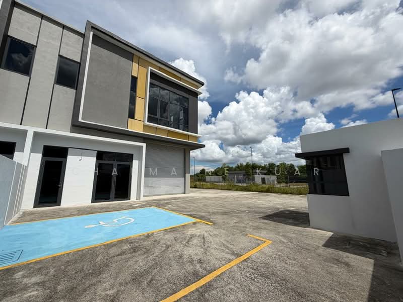 Tanah Komersial untuk Disewa di Eco Business Park V (Puncak Alam) - Charmaine Kuar - Exterior - PropertyGuru.com.my