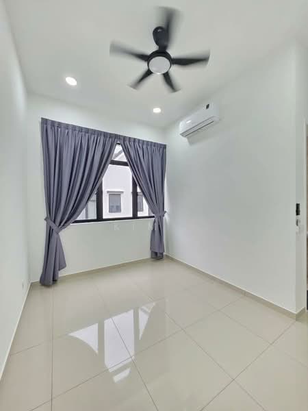 Rumah Teres 2 Tingkat untuk Disewa di Taman Ekoflora (Johor Bahru) - Kim . - Interior - PropertyGuru.com.my