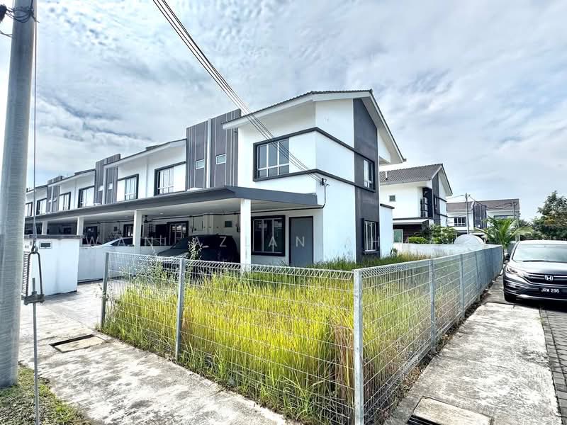 Terraced House for Sale in Kuala Selangor (Selangor) - Wan Azlan Ahmad - PropertyGuru.com.my