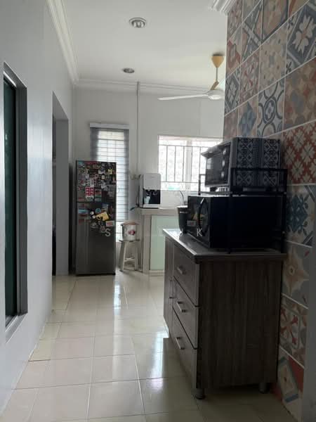 Semi-Detached House for Sale in Taman Pinggiran Pelangi Fasa 2 (Rawang) - SK Luk - Kitchen - PropertyGuru.com.my