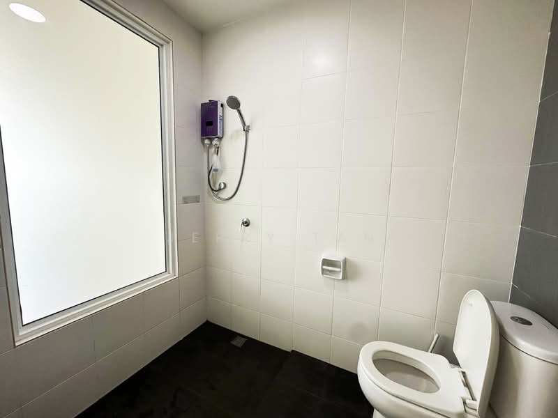 Kondominium untuk Disewa di SummerSkye Residences - Jerry Tan - Bathroom - PropertyGuru.com.my